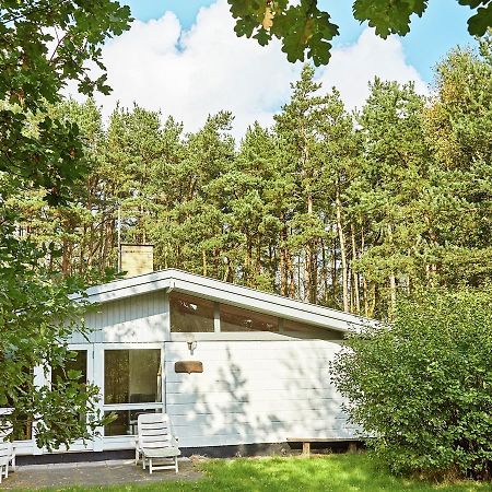 6 Person Holiday Home In Aakirkeby Vester Somarken Zewnętrze zdjęcie